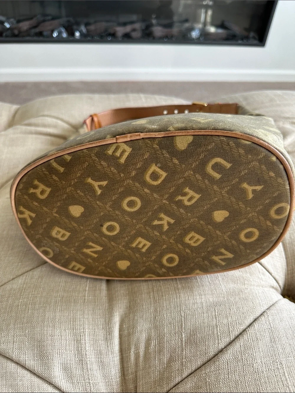 Dooney & Bourke Brown Logo Hobo with Pink Trim